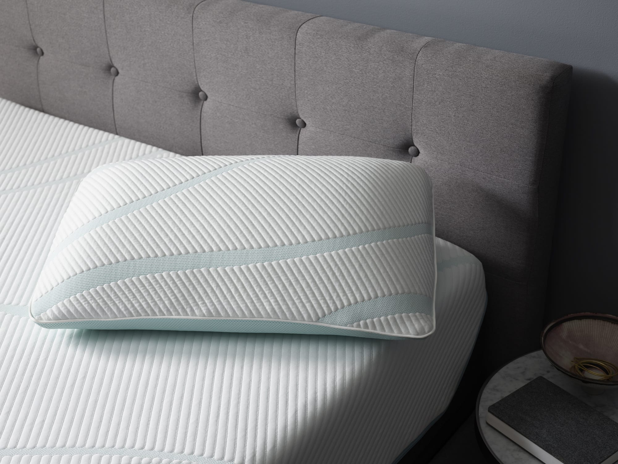 Tempur-Pedic pillow