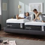King TEMPUR-LuxeAdapt with TEMPUR-Ergo Smart Base
