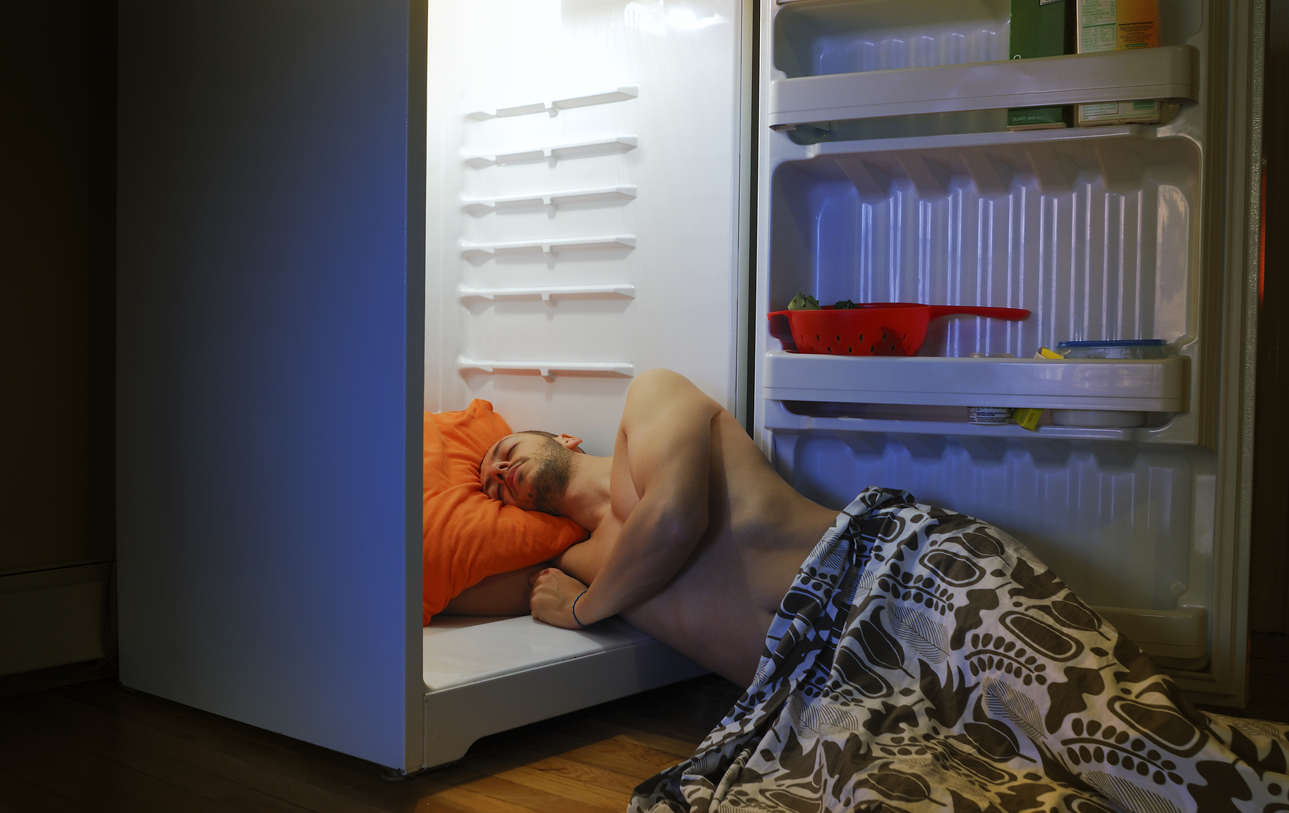 Man overheated is sleeping in his fridge