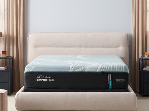 Tempurpedic Luxe Adapt Medium Hybrid Room